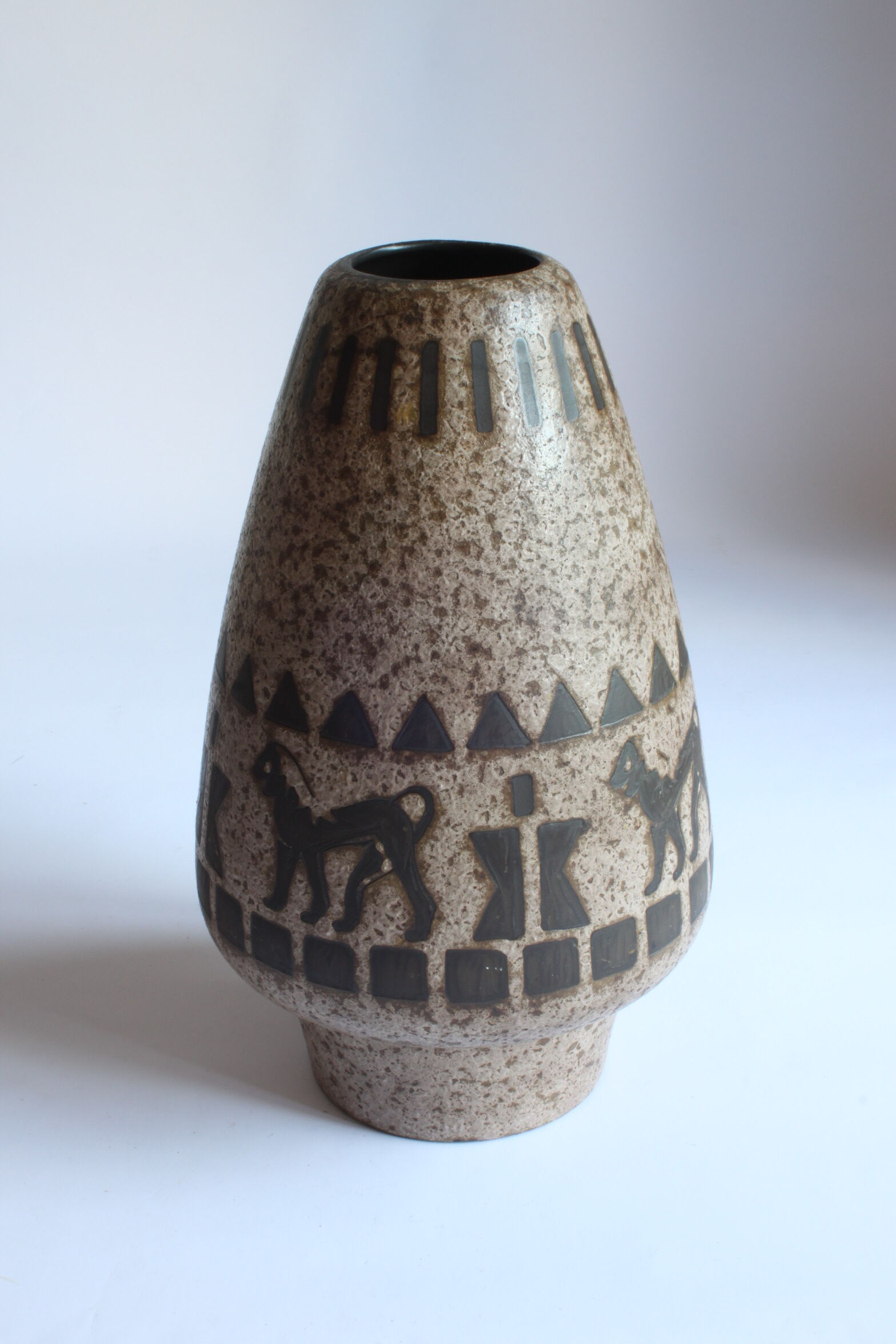 Ceramic animal decor vase "Agina" by Hans Welling for Ceramano, West Germany 1960s.