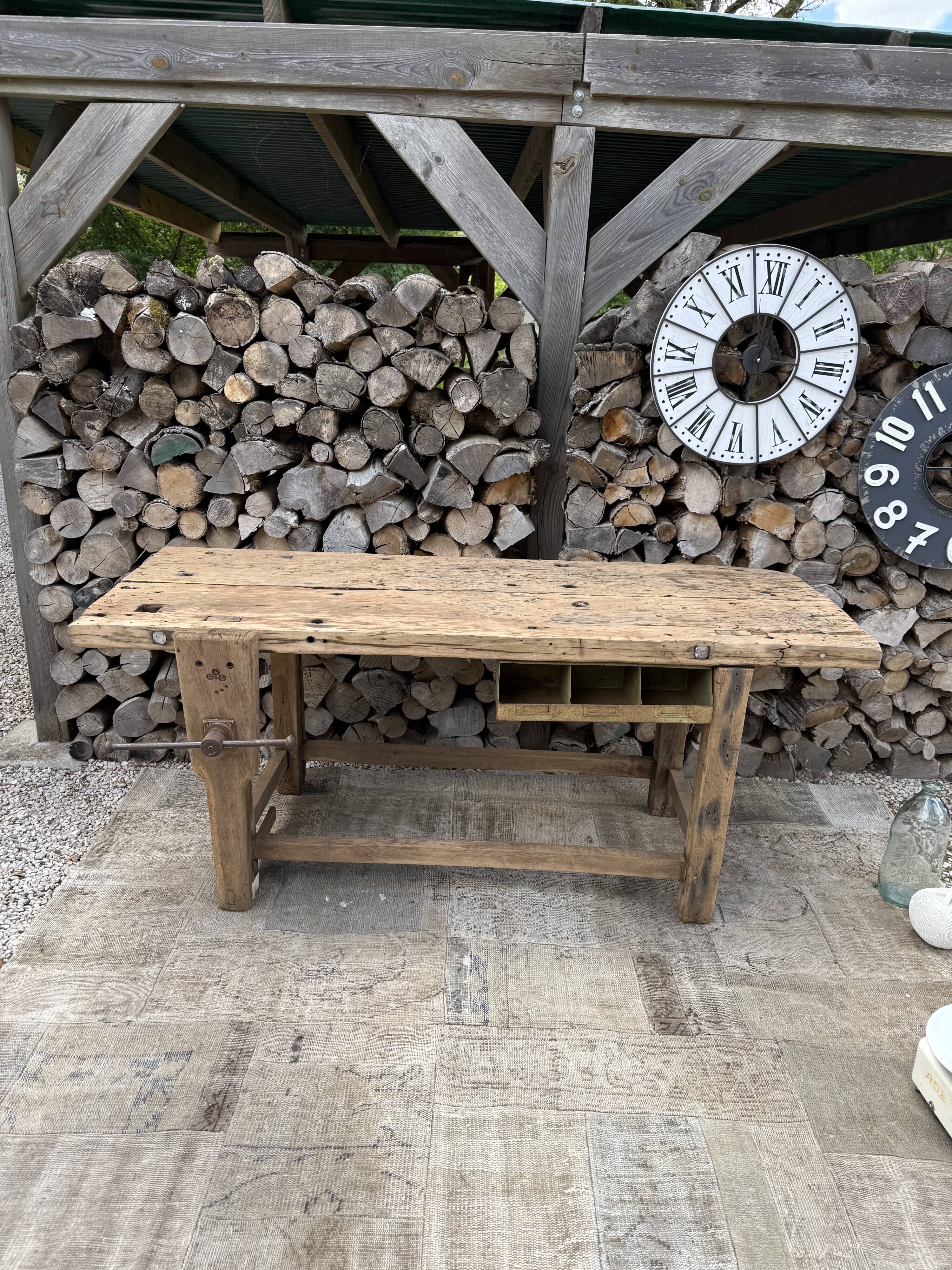 Renovated carpenter's workshop 🌾