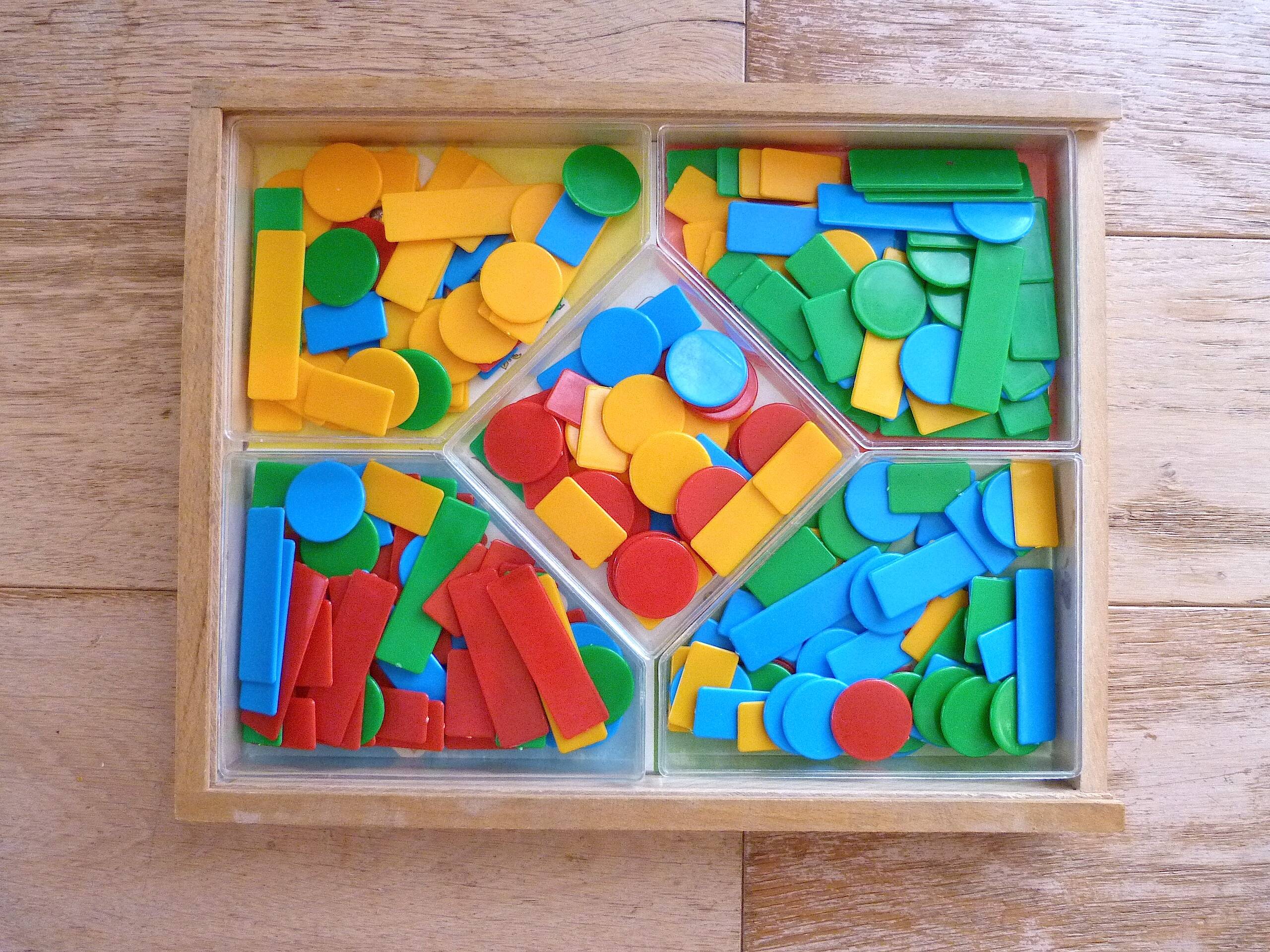 Vintage Jeujura Yellow Dwarf Game
