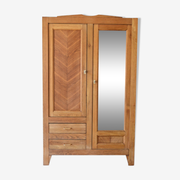 Armoire