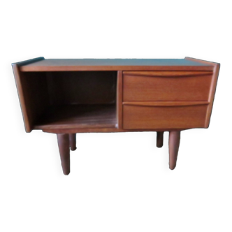 Small teak chest of drawers or entrance console. Denmark 1960