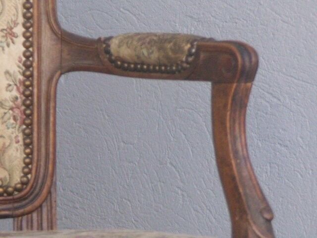 Set of 4 chairs Louis XVI style