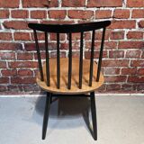 Lot de trois chaises modèle FANETT dans le goût de Lennart KARLSTRORP