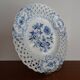 Old openwork Meissen earthenware plate decorated with blue onions 19th century