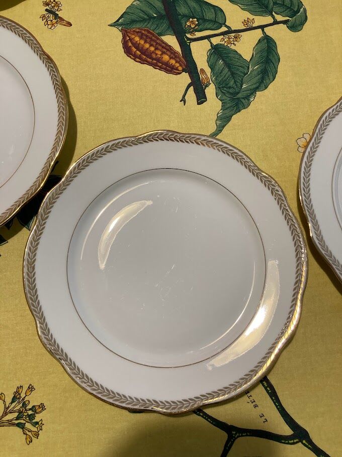 Antique dessert plates, 7 pieces, in real porcelain