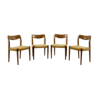Ensemble de 4 chaises en teck par Johannes Andersen pour Uldum Møbelfabrik, Danemark 60s