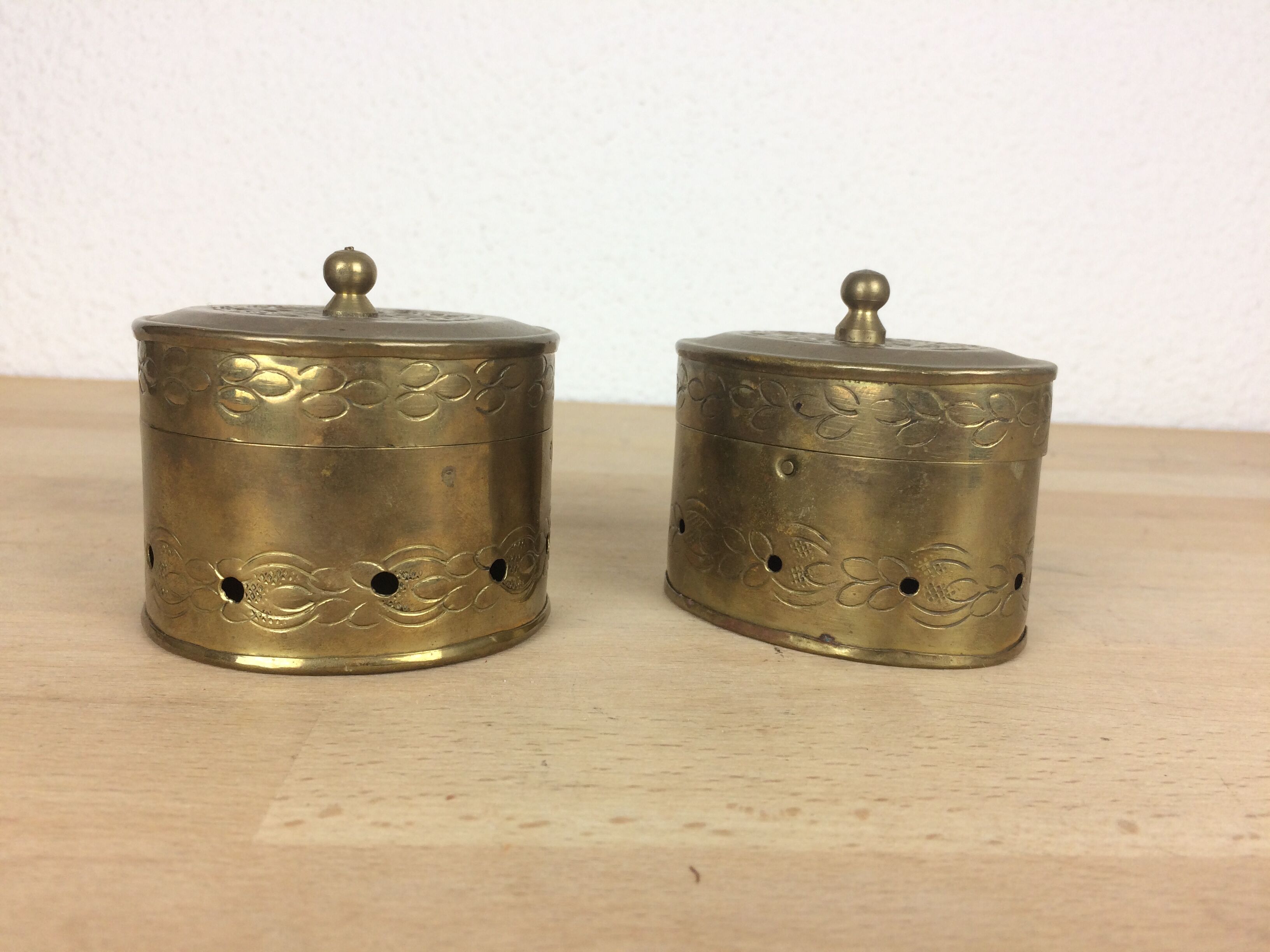 2 golden brass jewelry boxes