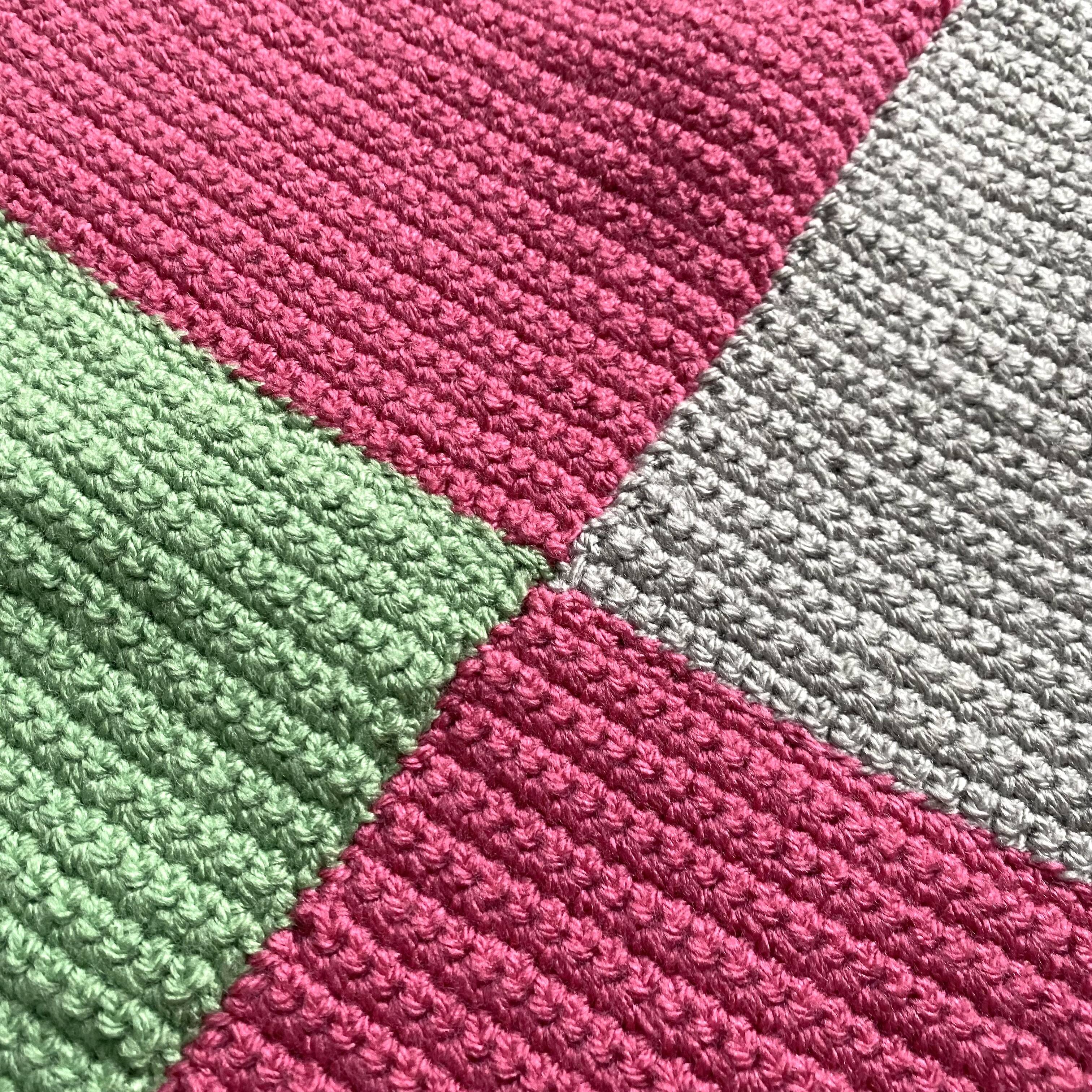 Couverture bébé , plaid crochet vintage 80X90 cm