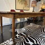 Farmhouse table