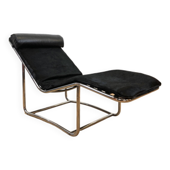 Chaise longue en cuir et chrome