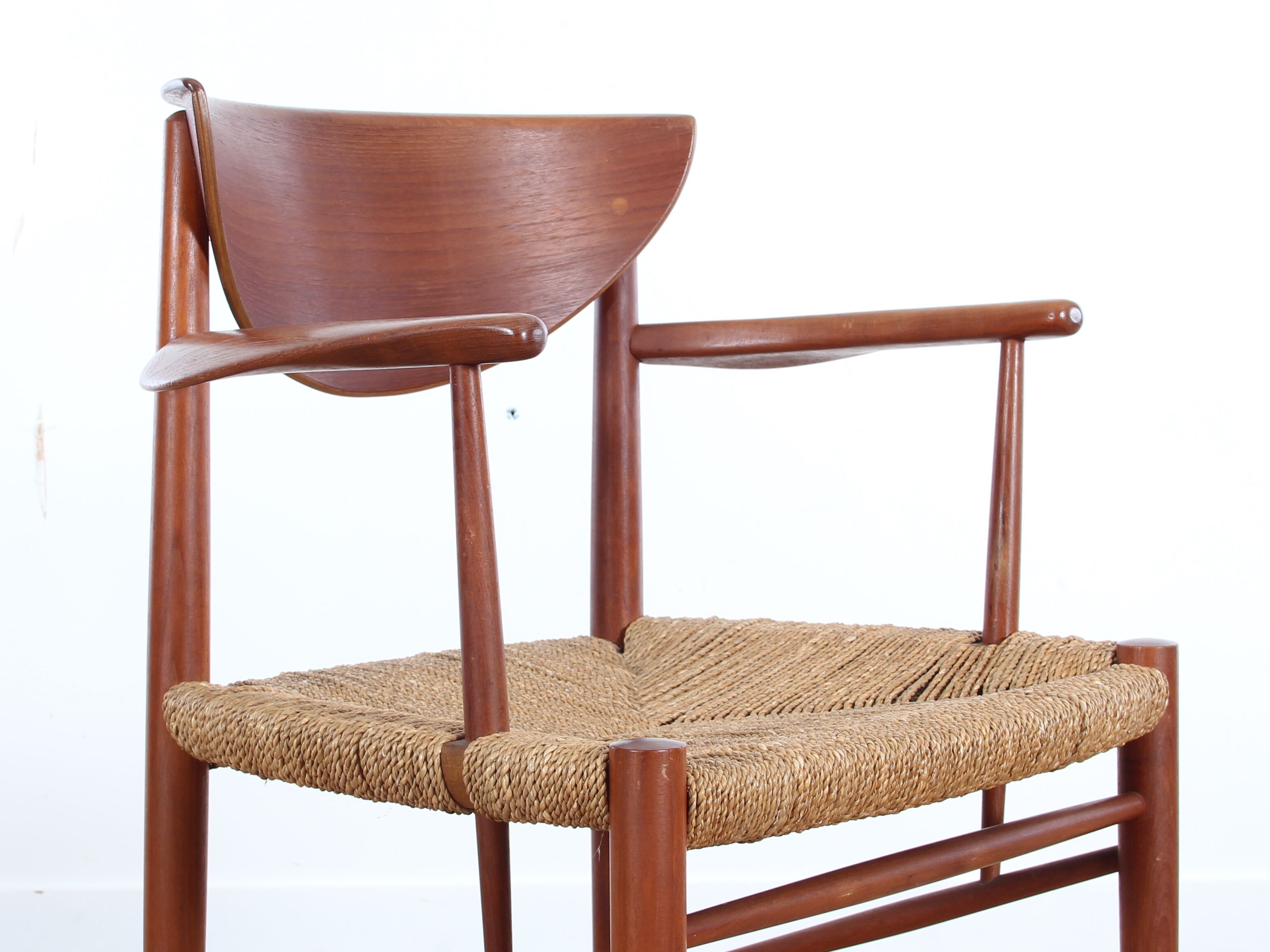 Pair of Scandinavian armchairs in 317 model in teak