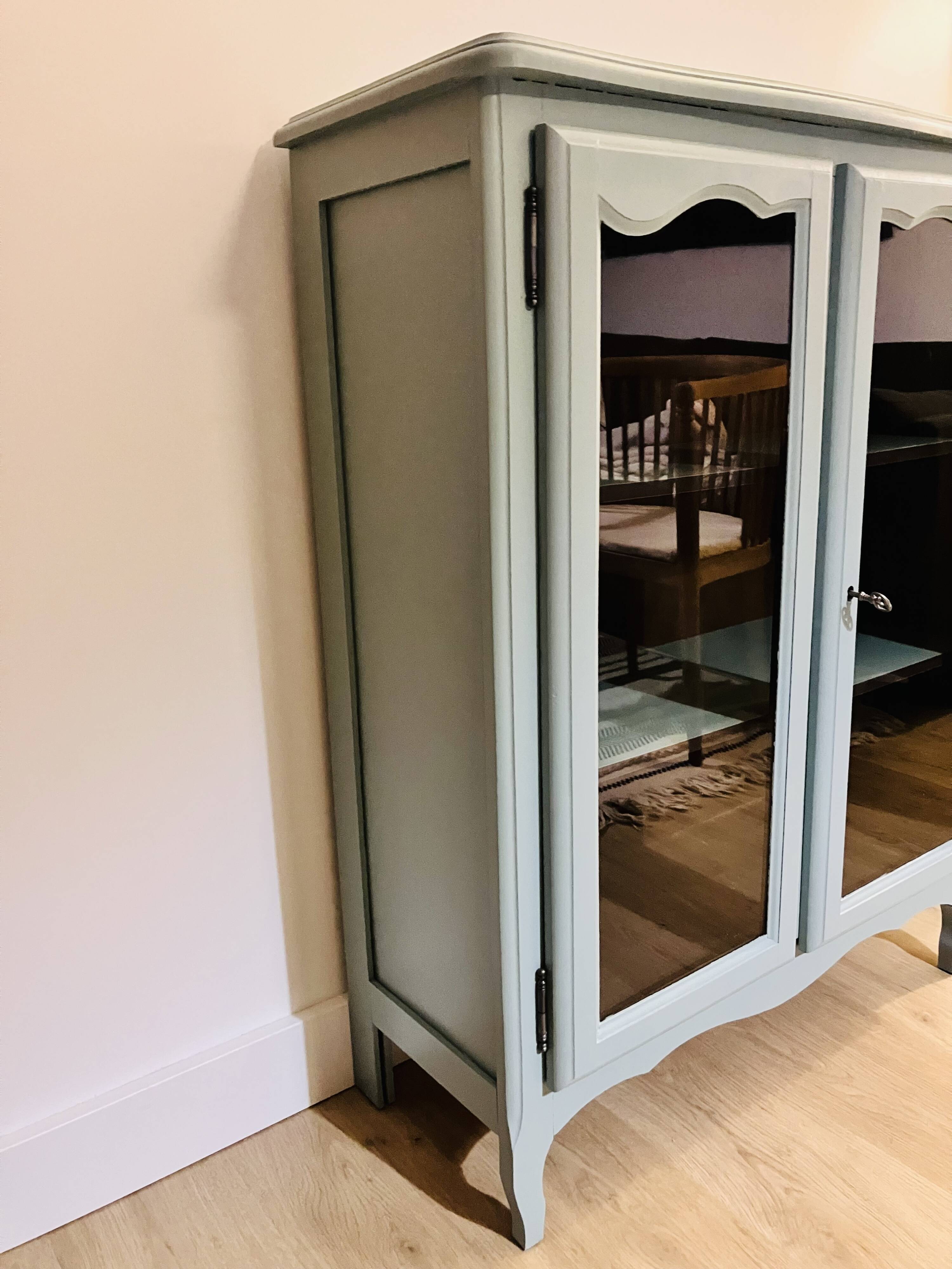 Painted wooden glass library