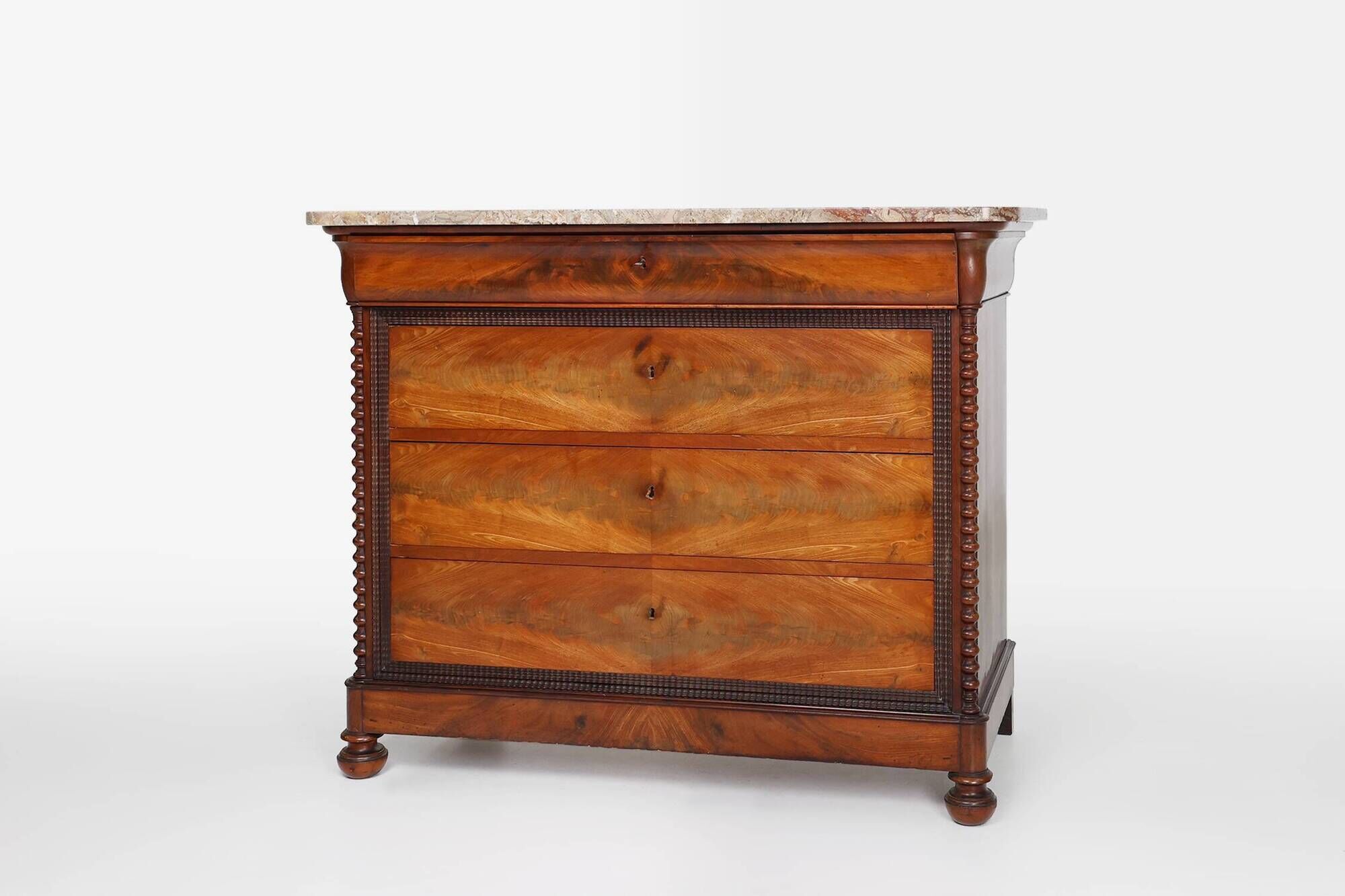 Commode Louis Philippe française avec dessus en marbre rose, années 1850
