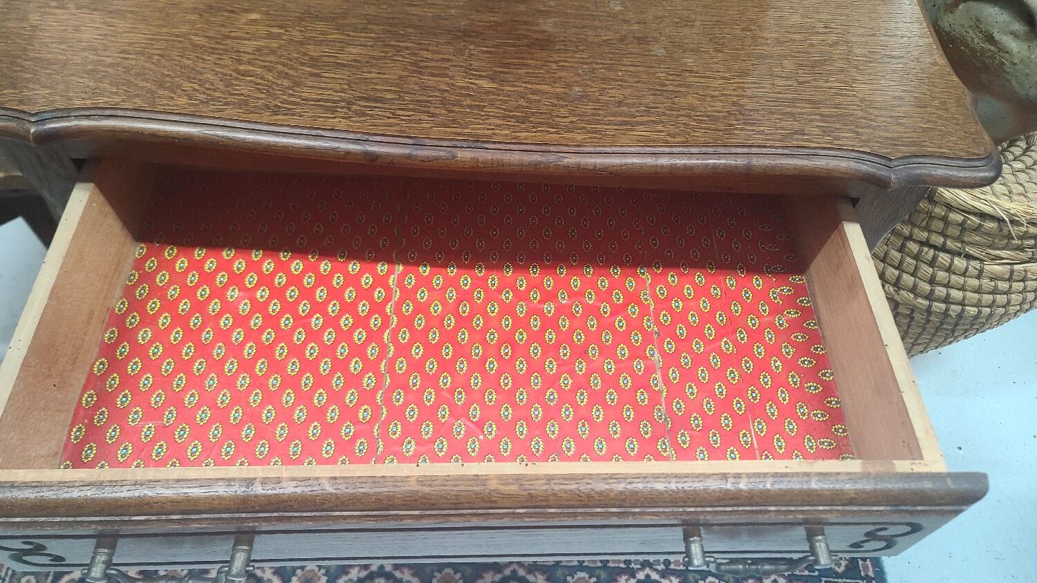 Small chest of drawers