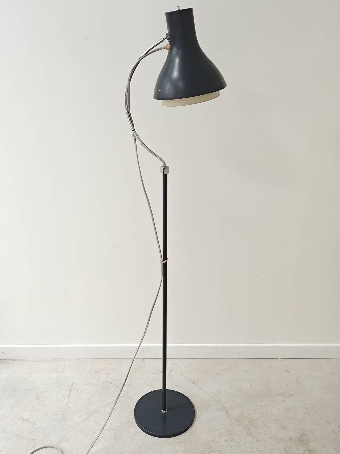 Lampadaire réglable anthracite 1716 par Josef Hurka pour Napako