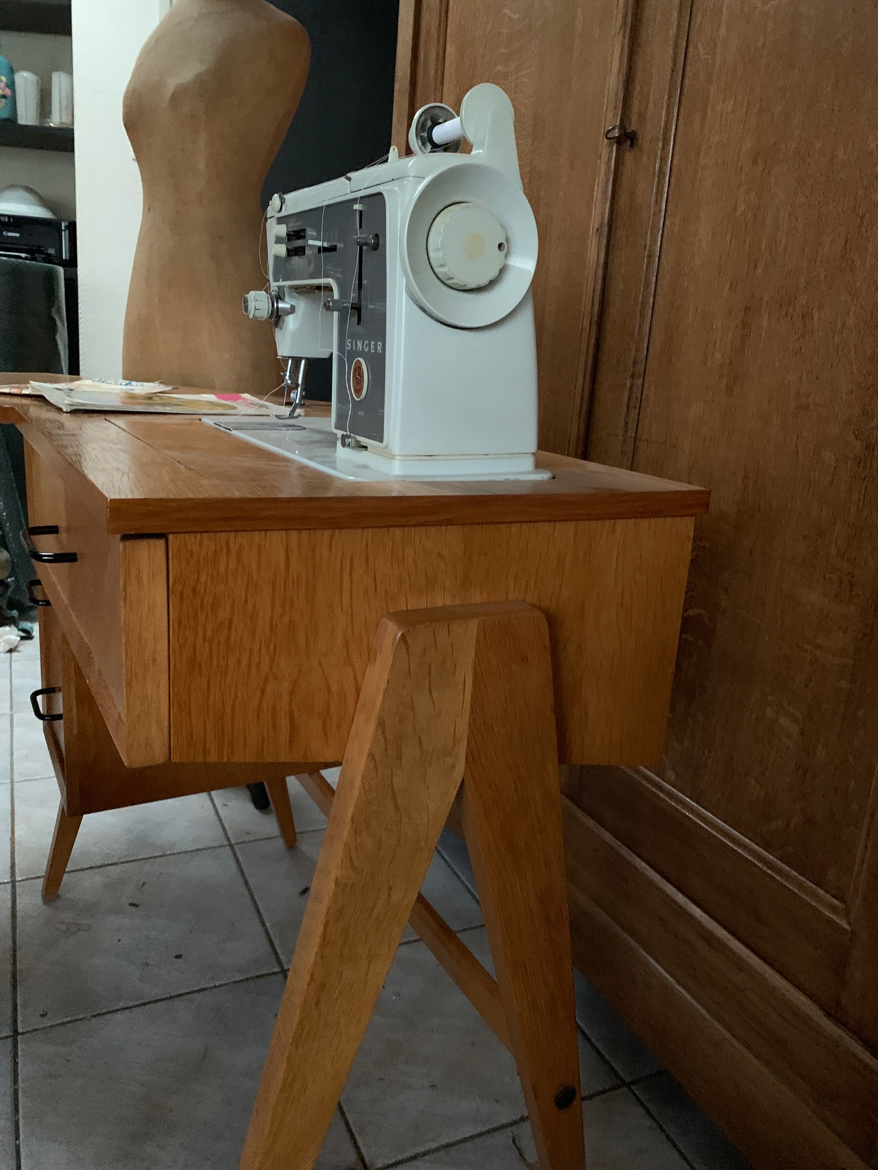 Sewing table