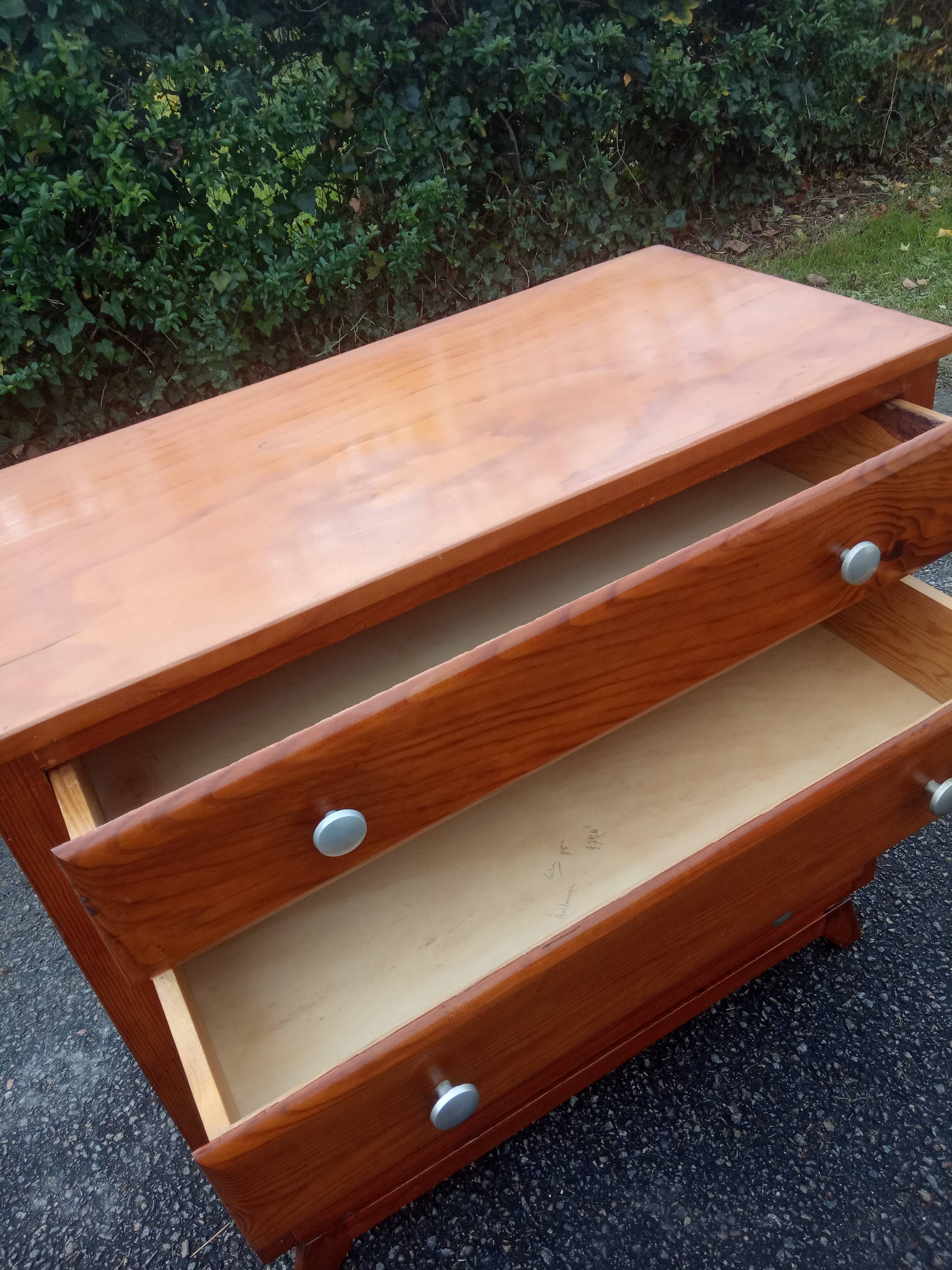 Art Deco chest of drawers