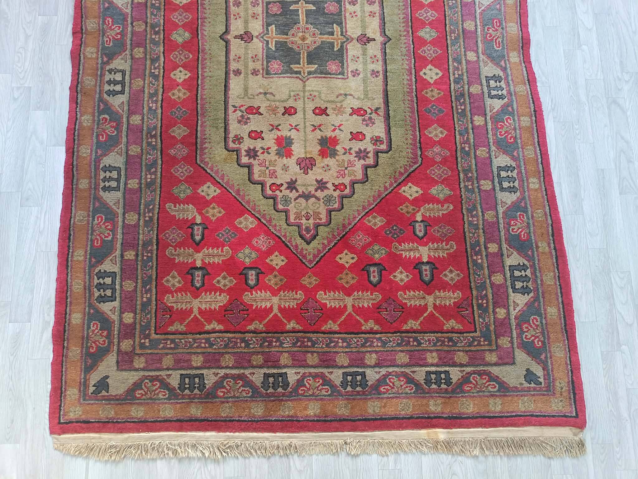 Handmade Sinkiang carpet