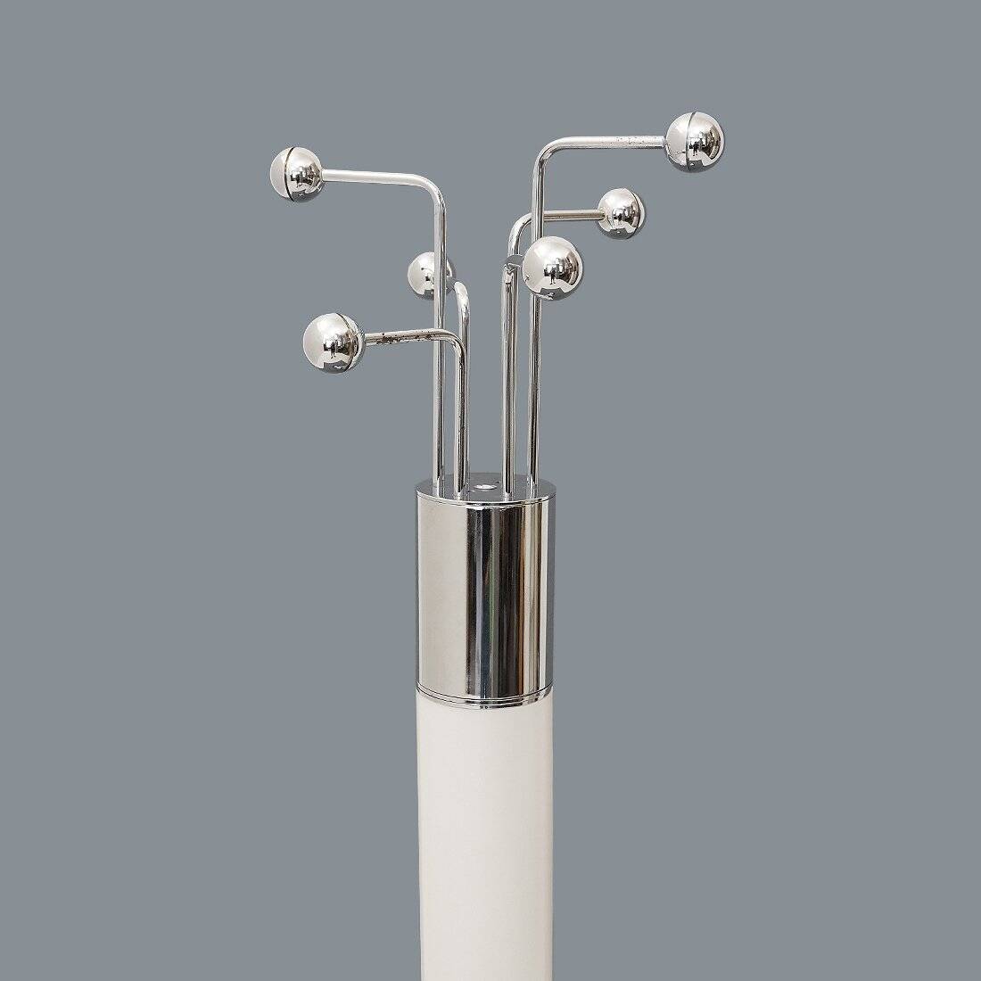 Chrome metal coat rack floor lamp, 1970s