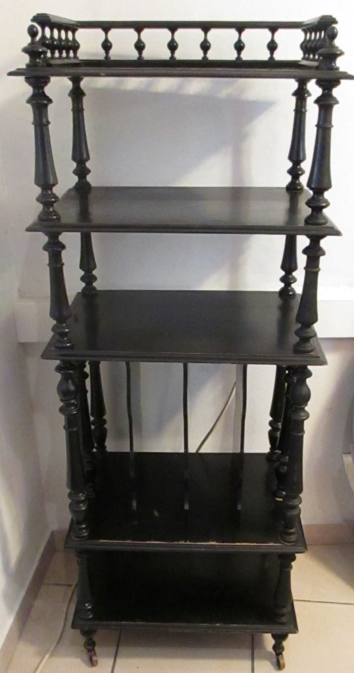 Napoléon III music furniture