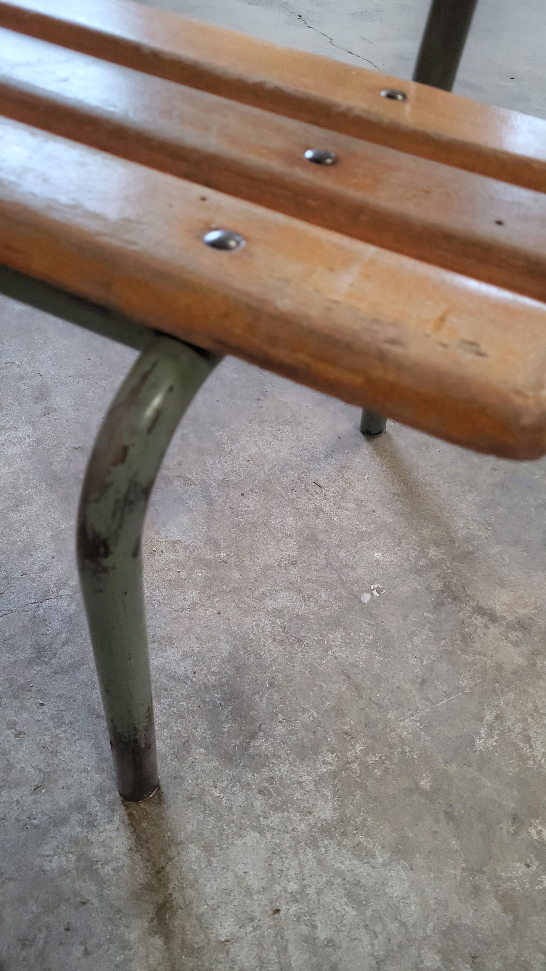 Banc d'école maternelle enfant fabrication 1950
