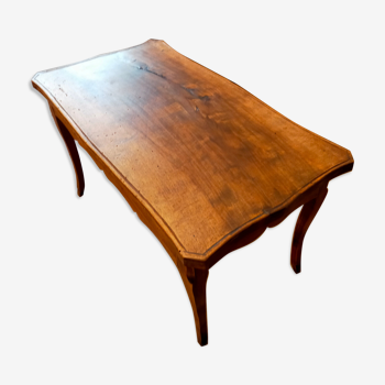 Walnut coffee table Louis 15 style