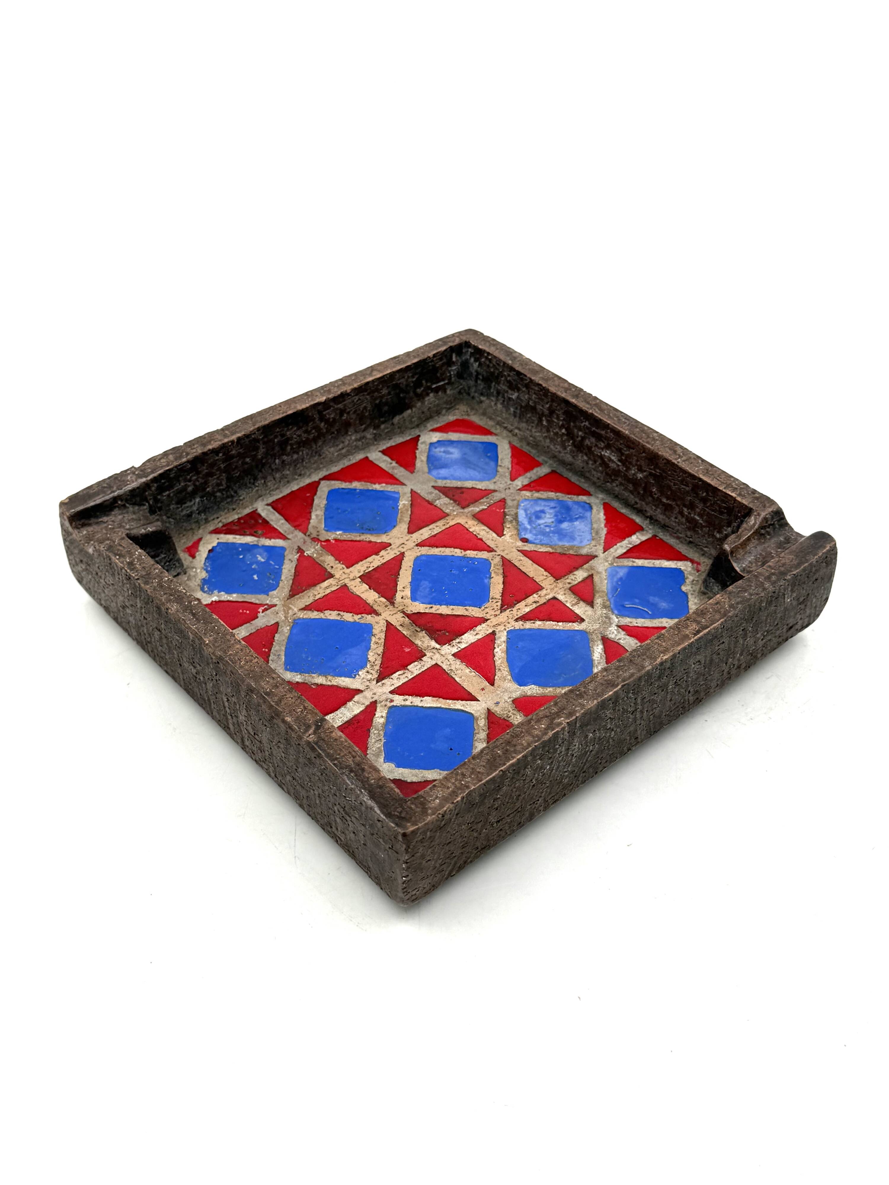 Mid-century space age ceramic ashtray, Aldo Londi Bitossi Italy 1970s