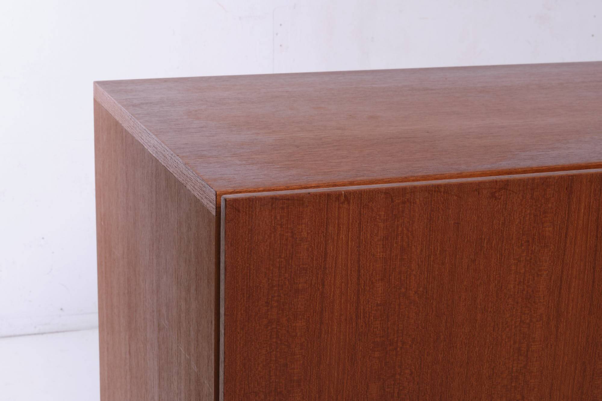 Buffet B40, by Dieter Wäckerlin for Behr. Teak wood.