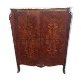 Armoire de style Louis XV