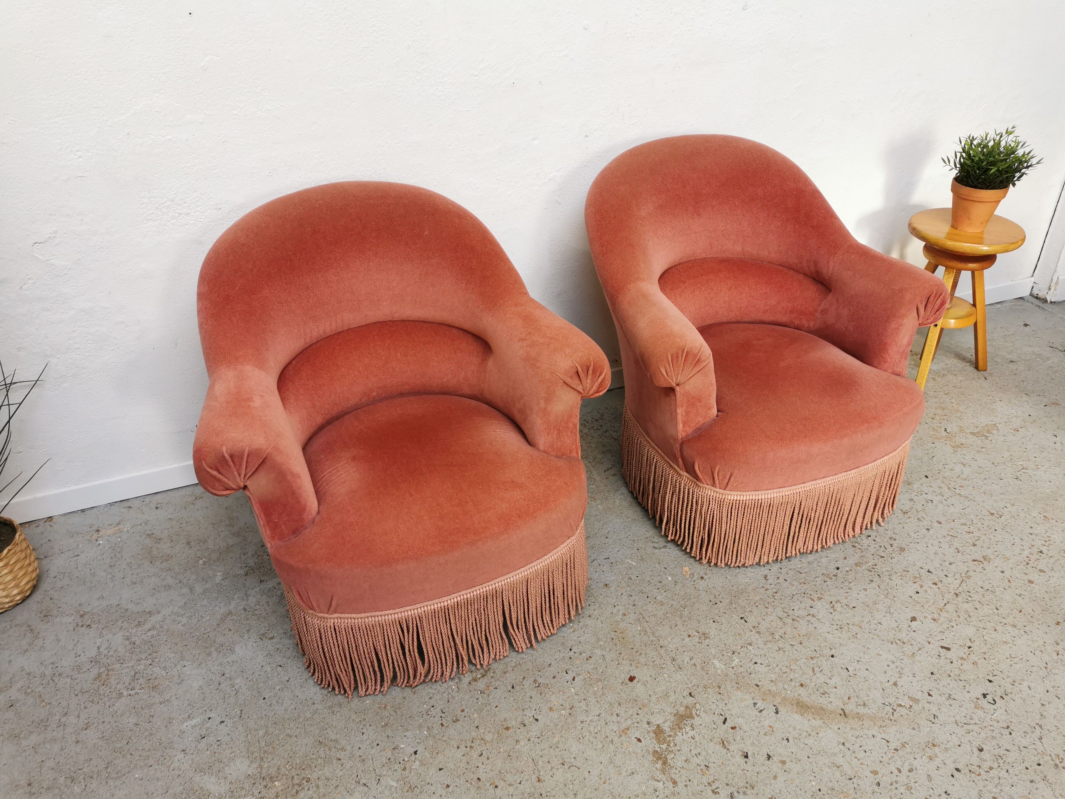 Paire de fauteuils crapaud vintage