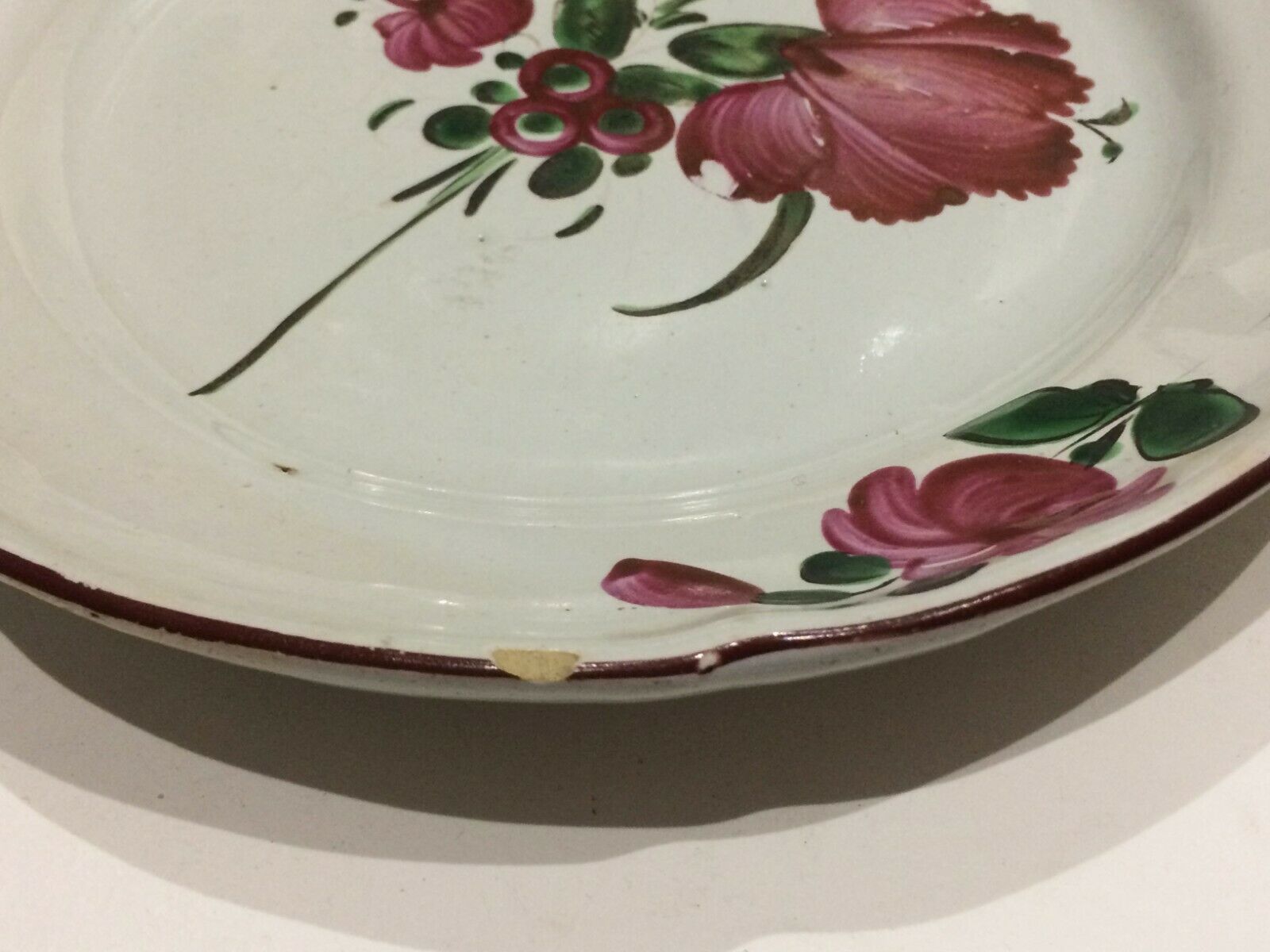 Eastern earthenware plate the Islettes flower bouquet decoration