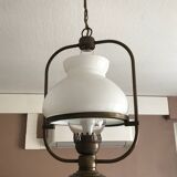 Lustre /suspension ancienne avec opaline /lampe à pétrole