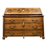 Commode scriban époque Louis XV en noyer, ronce et filets de marqueterie