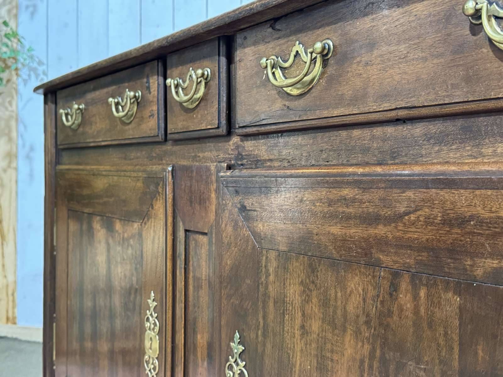 Malouin buffet in mahogany and poplar from the 19th century