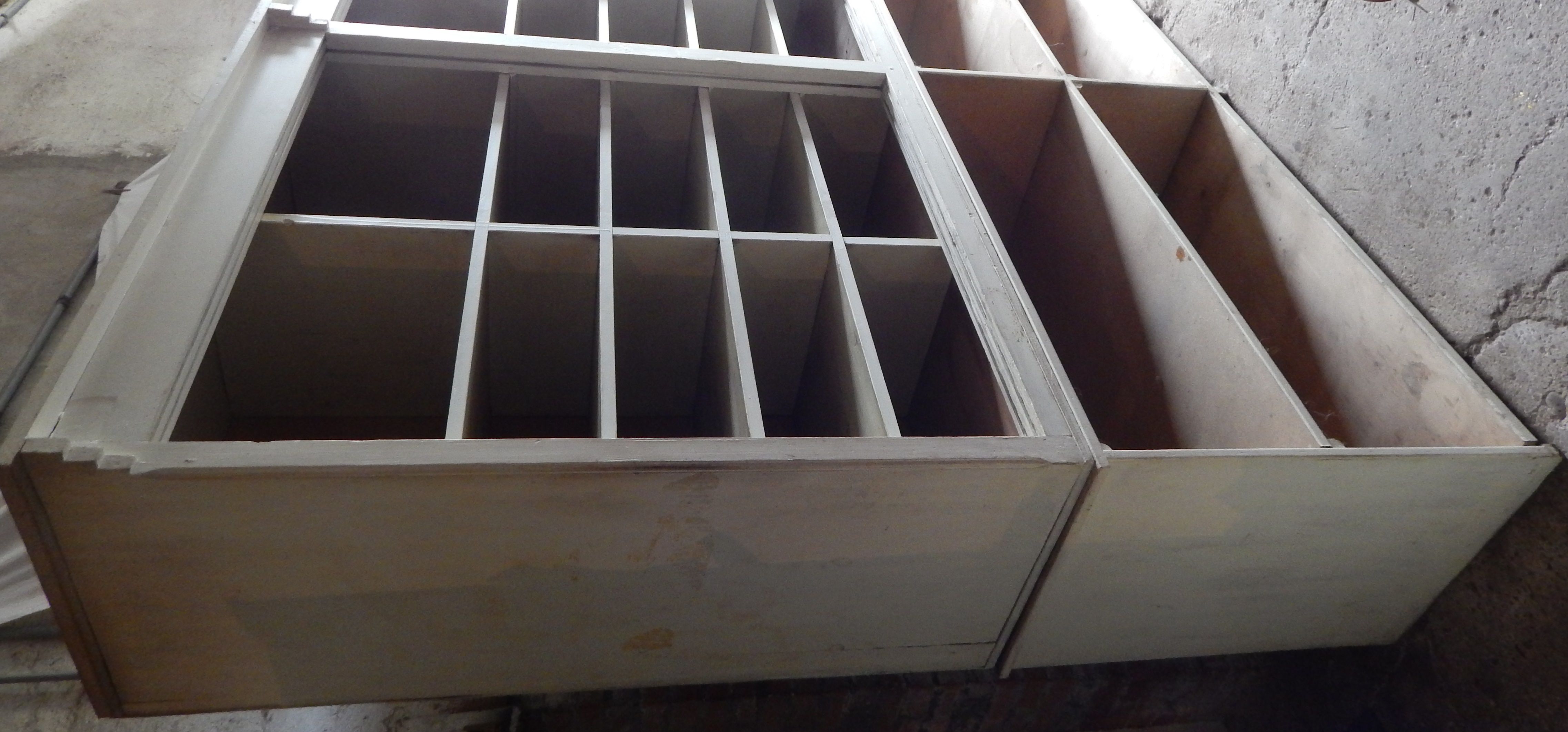 Old showcase of trade has doors sliding 1900s