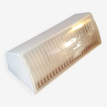 Holophane wall light model AMV.3 Prismopal