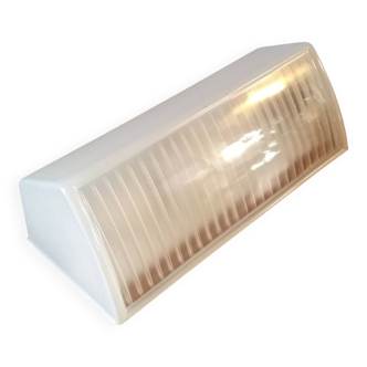 Holophane wall light model AMV.3 Prismopal