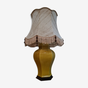 Lampe asia socle bois abatjour  coton chiné avec perle de bois   70x40