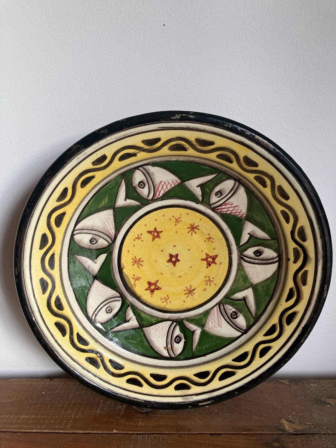 Earthenware dish