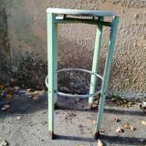 Paire de chaises de bar de couleur verte style usine