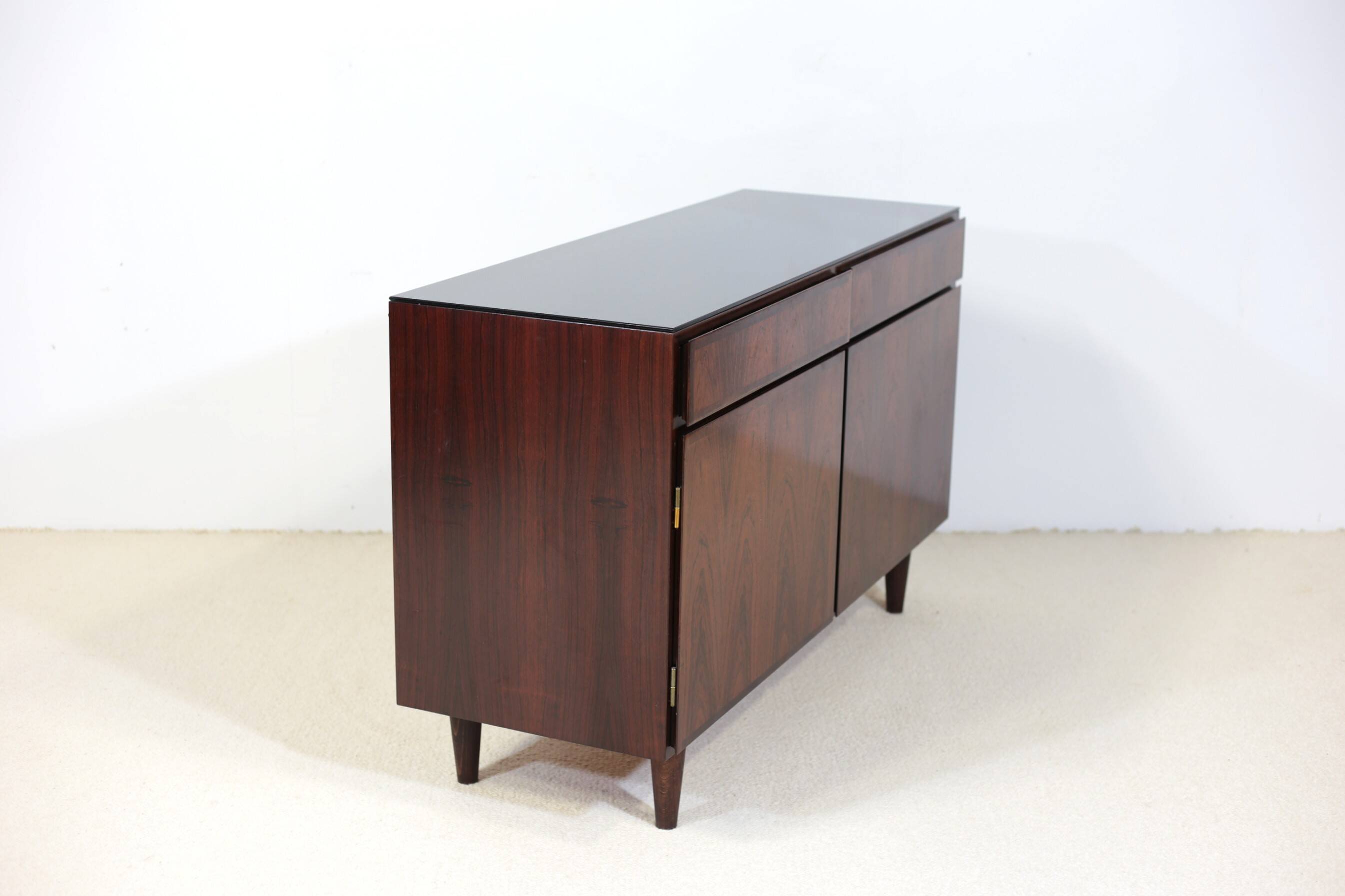 Buffet Omann Jun en palissandre