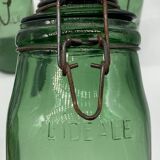 Ensemble de bocaux L’idéal, anciens, verre / vert