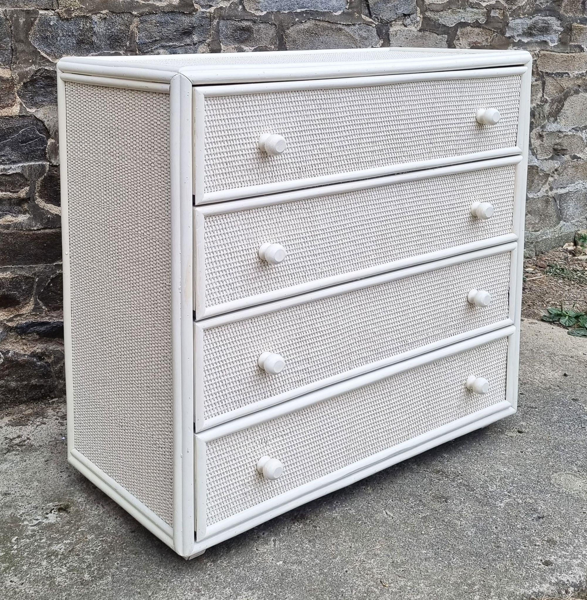 White Maugrion chest of drawers, wood and rattan, 80s
