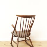 Chaise à bascule Illum Wikkelsø "IW3" pour Niels Eilersen