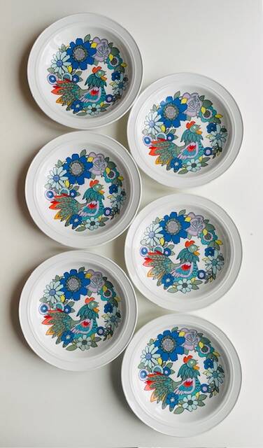 Lot of 6 vintage Pontesa soup plates