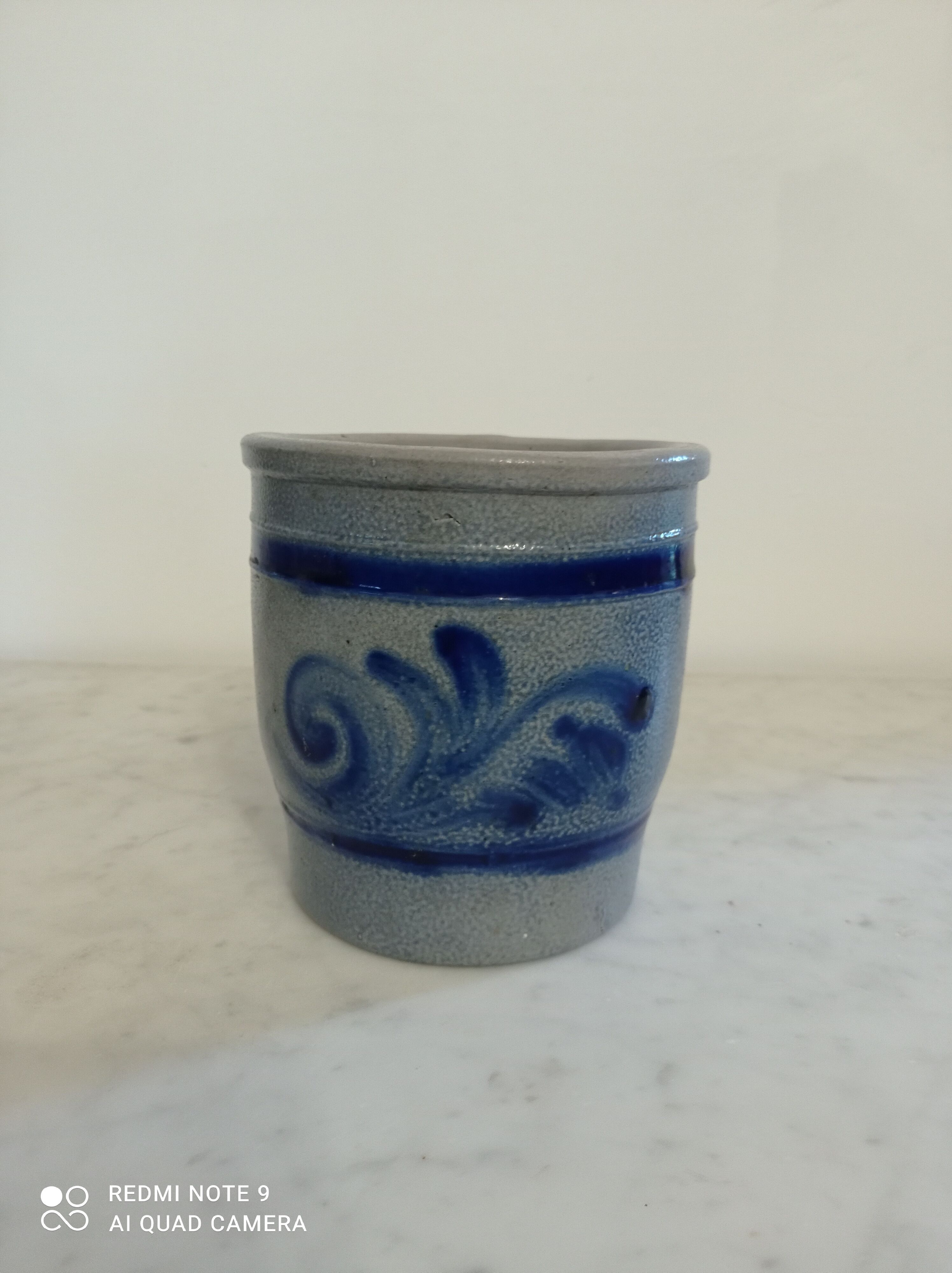 Stoneware pot, Alsatian