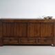 Buffet ancien en bois d’orme – Chine, vers 1950
