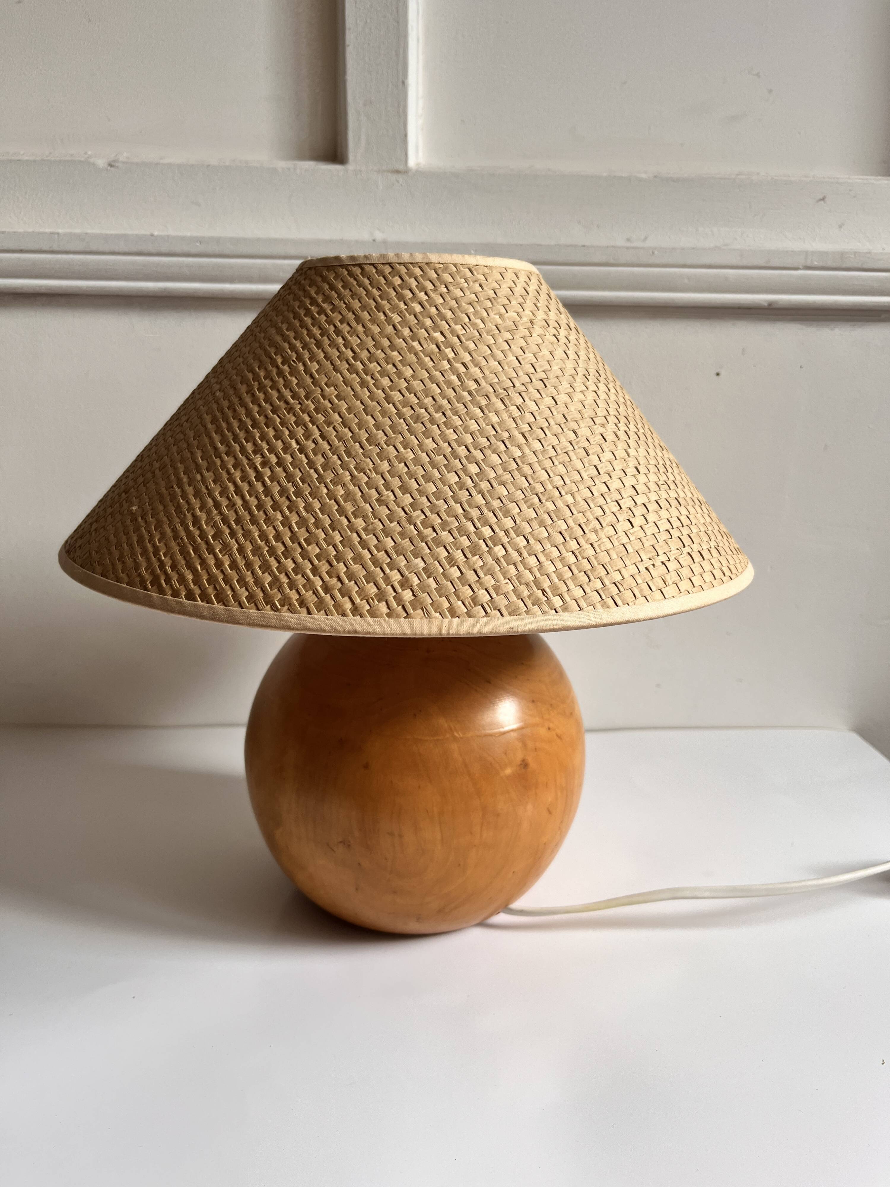 Lampe de chevet en bois