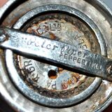 Peter piper vintage english pepper mill in silver metal park green pepper mill