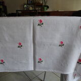 Openwork tablecloth and 8 assorted napkins 230 x 165